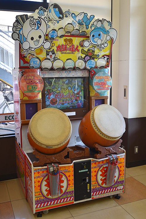 Taiko no Tatsujin 13 arcade cabinet