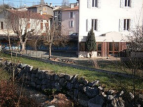 École de St Pierre de Rivière.jpg