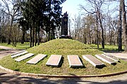 Movila Gloriei în Parcul Victoriei