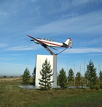 Yak-52 Tanai monument.jpg