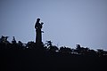 مجسمه (تندیس) کارتلیس ددا یا مادر گرجستان بر بلندای شهر تفلیس 08.jpg