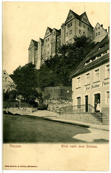 File:04304-Nossen-1903-Blick zum Schloß-Brück & Sohn Kunstverlag.jpg