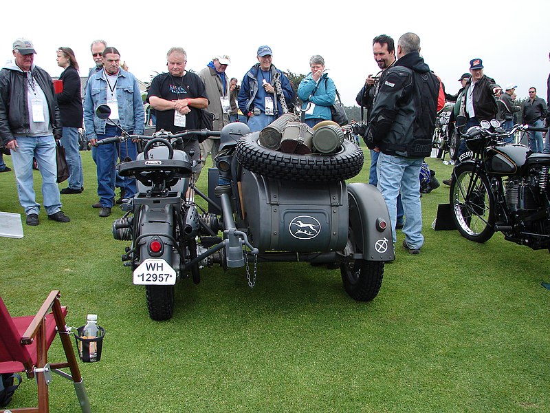 File:1942 BMW R75 750cc rear.jpg