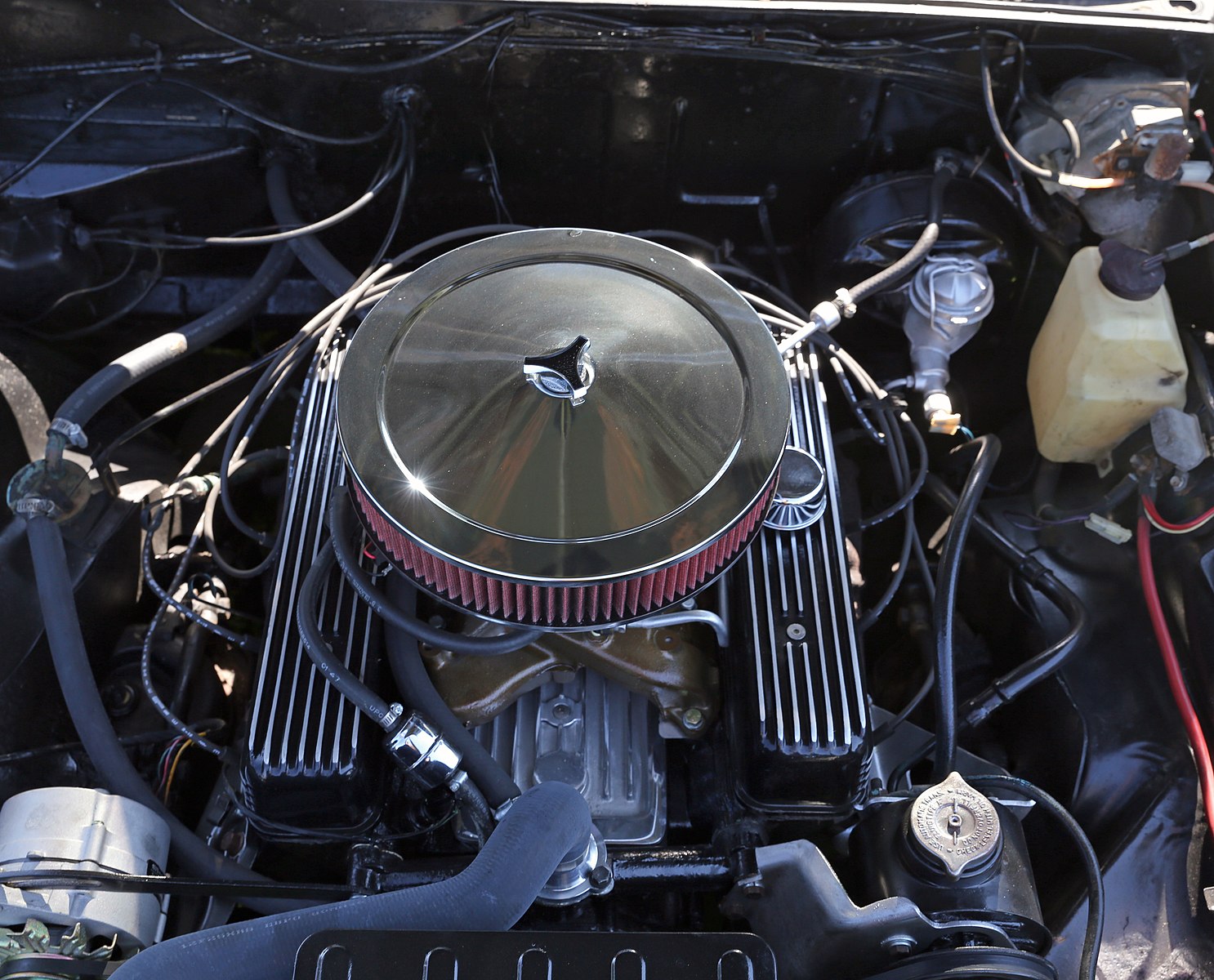 File:1963 Buick 401 Nailhead.jpg.