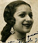 1lolaflores1941 aprox (cropped).jpg