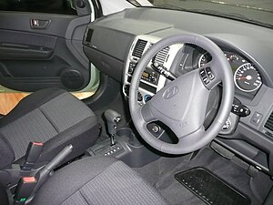 2008_Hyundai_Getz_(TB_MY09)_SX_5-door_hatchback_(2008-10-10)_02