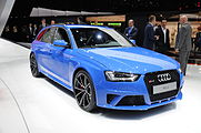 File:Audi A4 B8 Facelift Limousine Ambiente 1.8 TFSI multitronic Eissilber  Interieur.JPG - Wikipedia