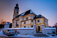 Die Heilig-Kreuz-Kirche (Berbling)