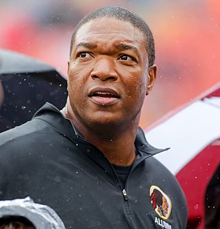 <span class="mw-page-title-main">Chris Samuels</span> American football player and coach (born 1977)