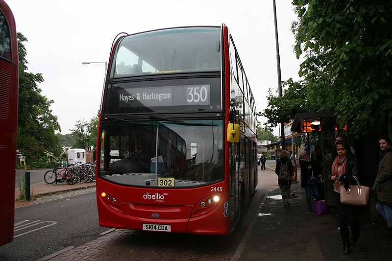 File:Abellio route 350.jpg