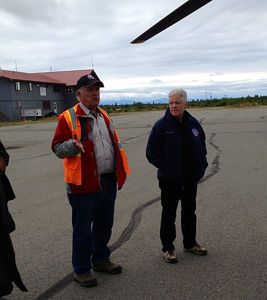 File:Administrator Gina McCarthy in Region 10 (9621159951).jpg