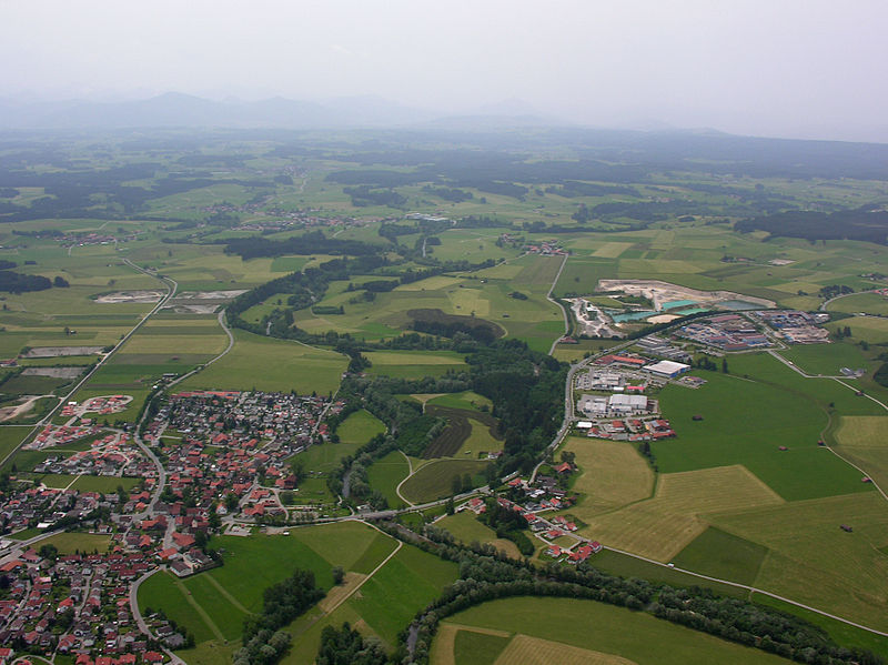 File:Aerials Bavaria 16.06.2006 12-18-31.jpg