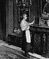 Žena v pokoji, před 1939 (olej na plátně)