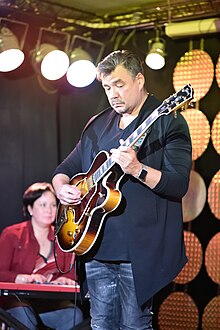 Alexey Davletshin (2018 09 12) Guitar Summit 04.jpg