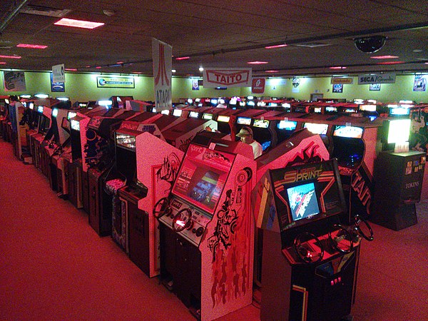 A number of classic machines on display at the American Classic Arcade Museum