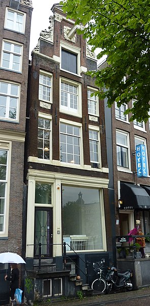 File:Amsterdam - Amstel 106.JPG