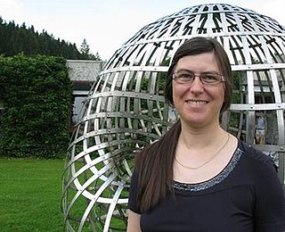 <span class="mw-page-title-main">Annette Huber-Klawitter</span> German mathematician
