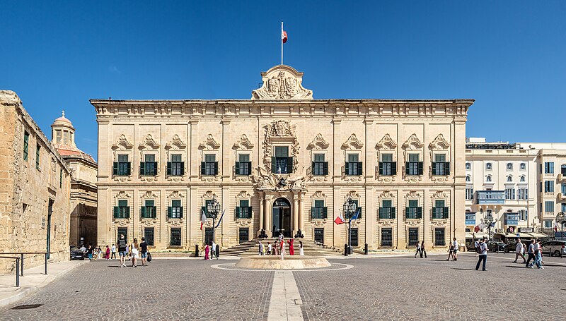 File:Auberge de Castille (70343p).jpg