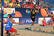 Deutsch: Beachhandball Europameisterschaften 2019 (Beach handball Euro); Tag 1: 2. Juli 2019 – Männer, Vorrunde Gruppe D, Polen-Schweden 2:1 (18:10, 15:9; 8:6) English: Beach handball Euro; Day 1: 2 July 2019 – Men Preliminary Round Group D – Poland-Sweden 2:1 (18:10, 15:9; 8:6)