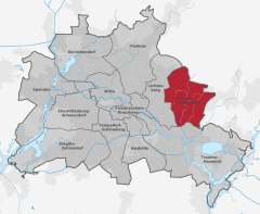 Berlin Bezirk Marzahn-Hellersdorf (labeled).svg