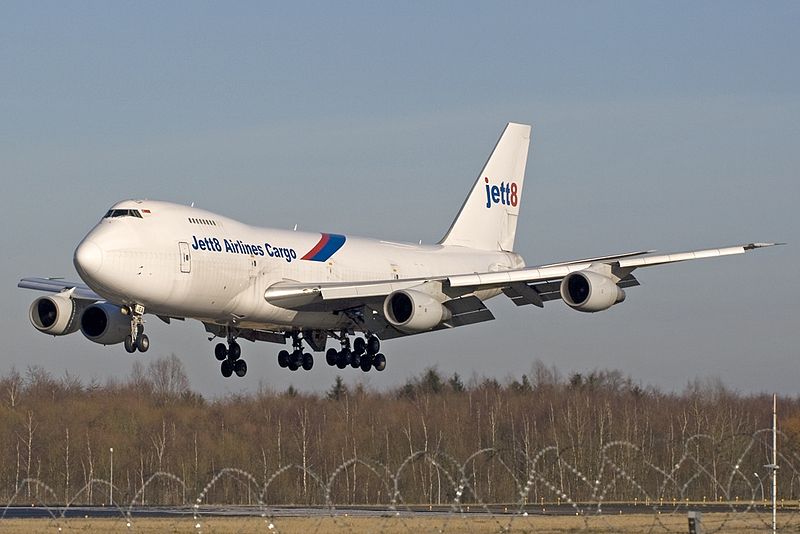 File:Boeing 747-2D3B(SF), Jett8 Airlines Cargo JP6151063.jpg