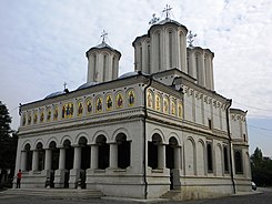 Bucuresti, Romania, Catedrala Patriarhala Sfintii Imparati Constantin si Elena; B-II-m-A-18571.01 (8).JPG