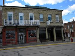 Building at 130-2 N Riverview St NRHP 91001069 Jackson County, IA.jpg