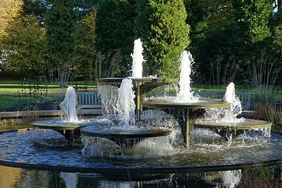 How to get to CAMBRIDGE UNIVERSITY BOTANIC GARDEN with public transport- About the place