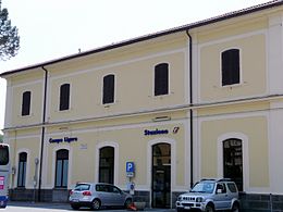Campo Ligure-stația de cale ferată1.jpg