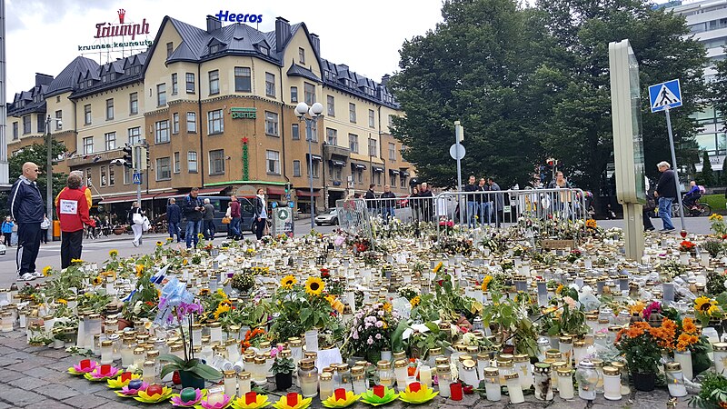 File:Candles in Market Square in Turku.jpg