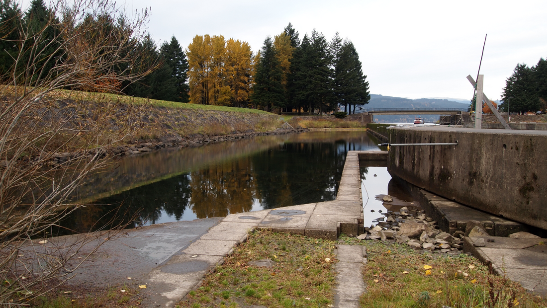 Cascade-slûzen en -kanaal