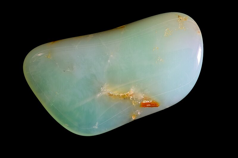 Chrysoprase ... 800px-Chryzopras_tamblovany