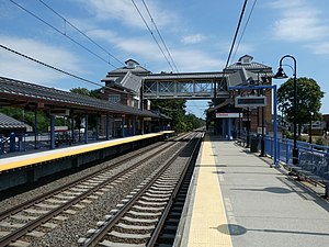 Clinton station (2), August 2022.JPG