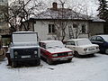 Coches con nieve, Strelvishte, Sofia, Bulgaria, marzo de 2011.JPG