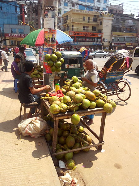 File:Coconuts Street Shop at Dhaka.jpg