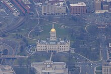 Eine Luftaufnahme des Connecticut State Capitol