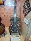Del Vecchio Dinamico acoustic electric resonator guitar (1960s), Museum of Making Music
