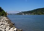 Donau und Marienbrücke.JPG