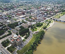 Wilkes University campus runs along the Susquehanna River and Kirby Riverfront "River Commons" Park. Downtown Wilkes Barre along the Susquehanna River.jpg