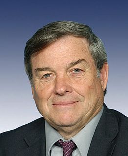 Duncan L. Hunter American politician