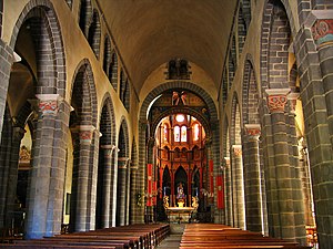 FRANCE - Auvergne - RIOM - La basilique Saint Amable Intérieur.JPG