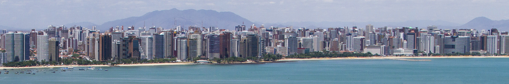 Panoramo pri Fortaleza.