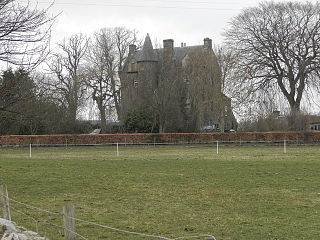 <span class="mw-page-title-main">Fowlis Castle</span>