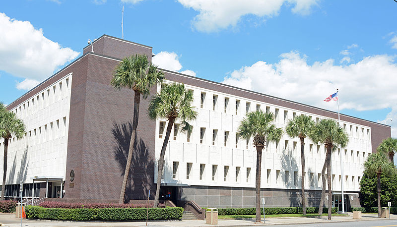 File:Frank M Scarlett Federal Building, Brunswick, GA, US.jpg