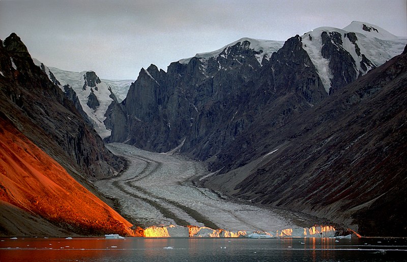 File:Franz Josef Fjord, glacier.jpg