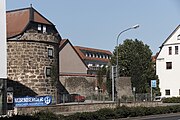 Reste der Stadtmauer in der Petersberger Straße nahe dem Abzweig Brauhausstraße.