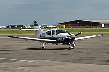 Commander 114A G-JURG Rockwell 114 CVT(1) (20167646096).jpg