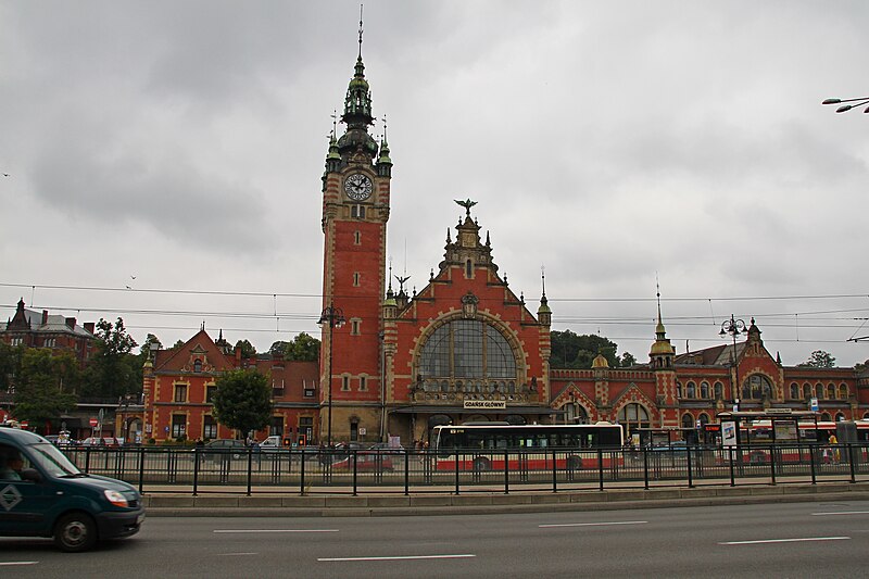 File:Gdansk Dworzec2.jpg