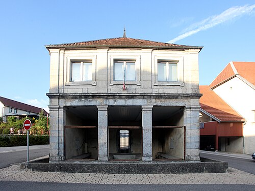 Serrurier porte blindée Gennes (25660)