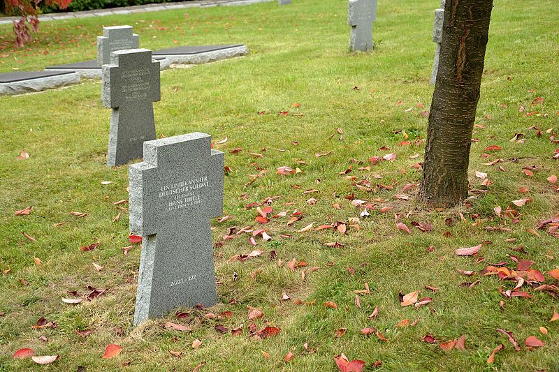 File:German war cemetery in Valašské Meziříčí.jpg